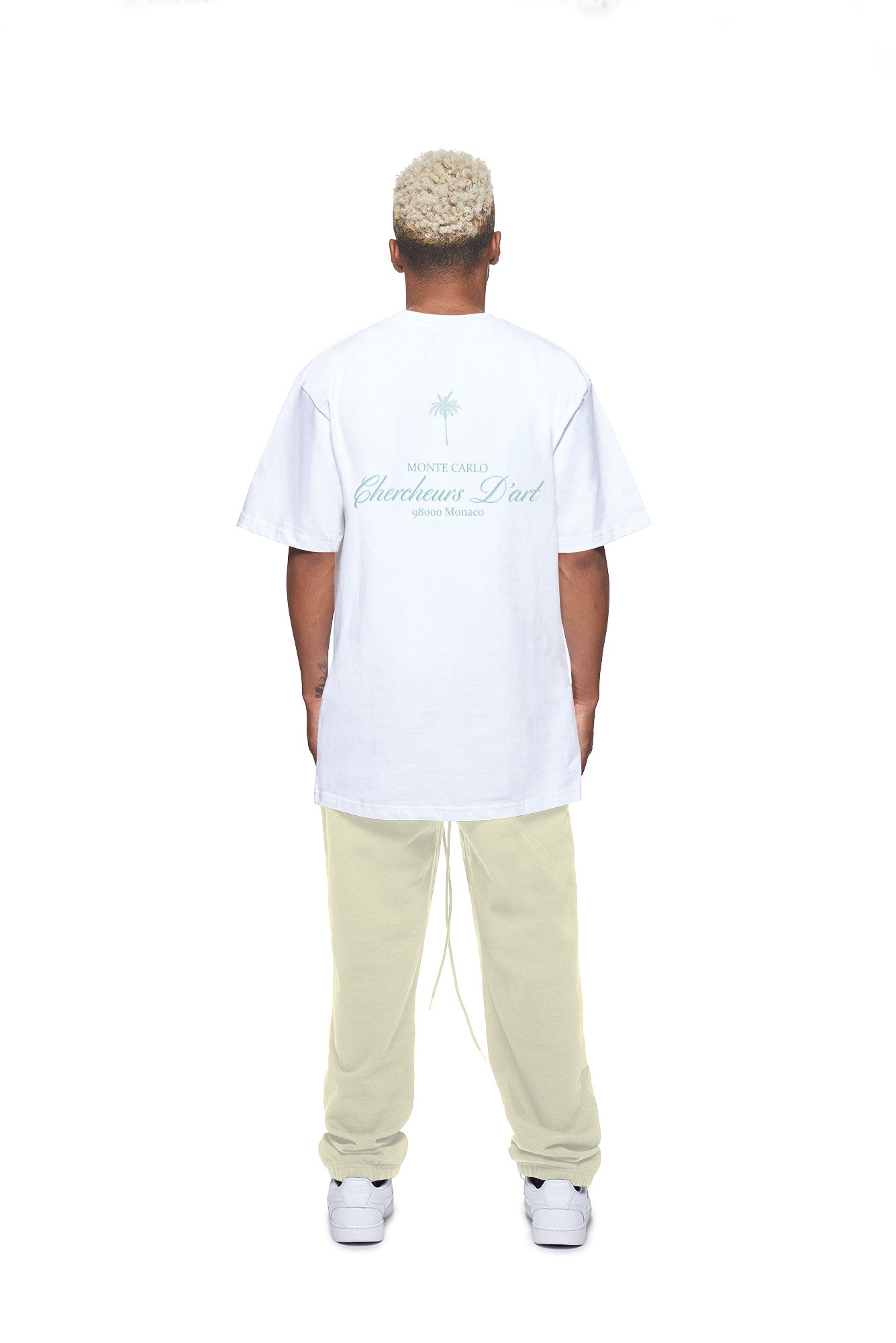 Chercheurs D’art Tee White-Light Blue